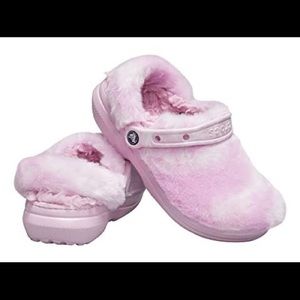 🐊💗Crocs Classic Fur Sure, Ballerina Pink & White, Size W 9